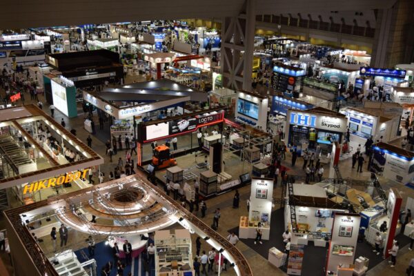 労働環境改善や効率化に寄与する製品・サービスを展示（10日）